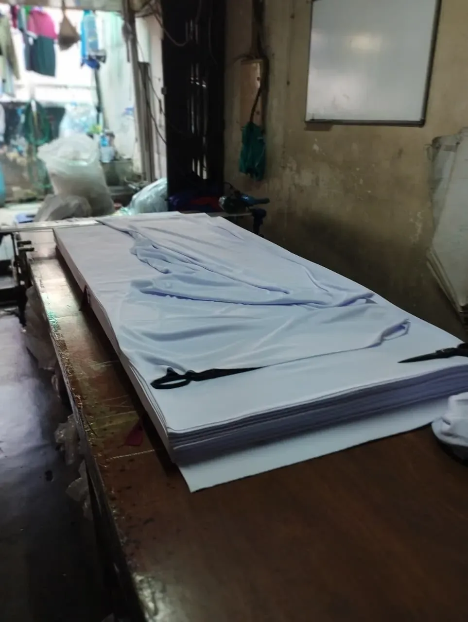 Hasil produksi apparel MOTIVE