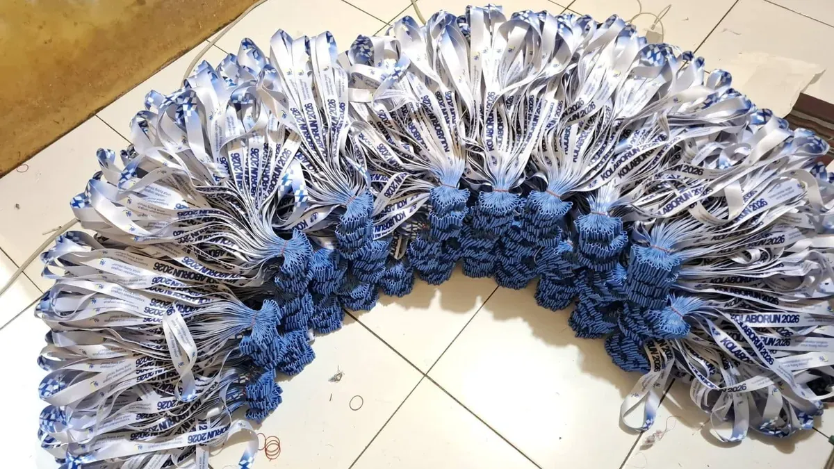 Lanyard cetak penuh hasil produksi MOTIVE, siap dikemas